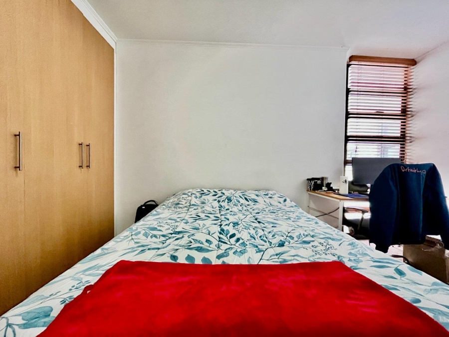 2 Bedroom Property for Sale in Claremont Upper Western Cape